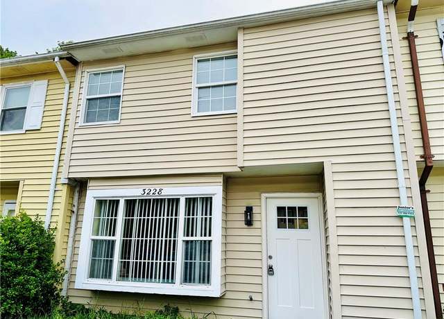 Property at 3228 Scarborough Way, Virginia Beach, VA 23453, 3 beds, 2 baths
