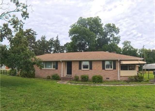 Property at 3244 Pruden Blvd, Suffolk, VA 23434, 3 beds, 2 baths