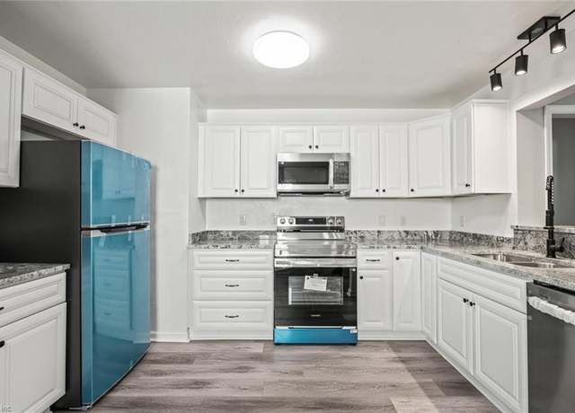 Property at 1151 21st St, Newport News, VA 23607, 4 beds, 2 baths