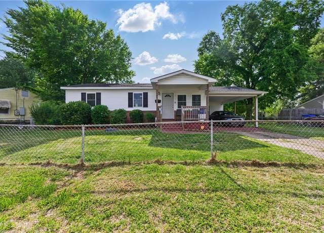 Property at 114 Wilson St, Portsmouth, VA 23701, 3 beds, 2 baths