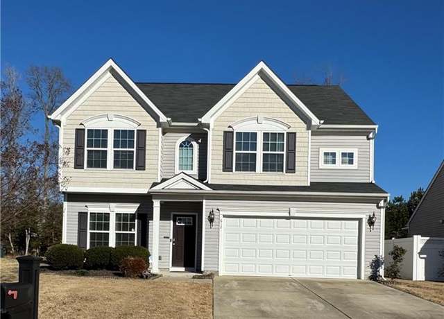 Property at 612 Newman Dr, Newport News, VA 23601, 4 beds, 2.5 baths