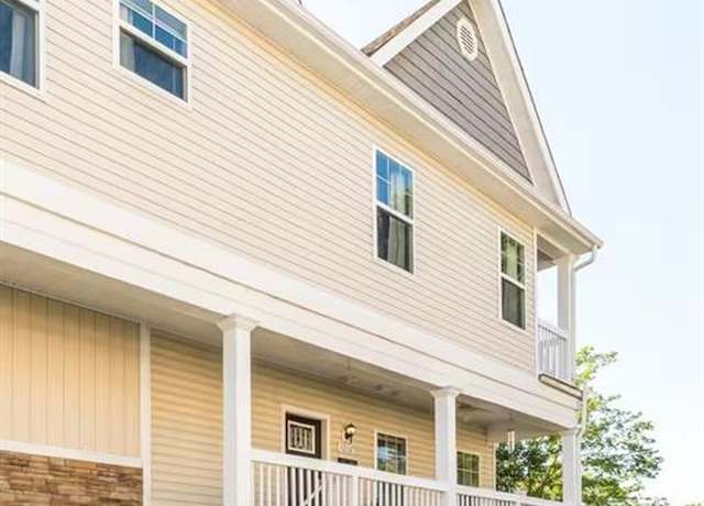 Property at 3216 Pretty Lake Ave Unit B, Norfolk, VA 23518, 4 beds, 2.5 baths