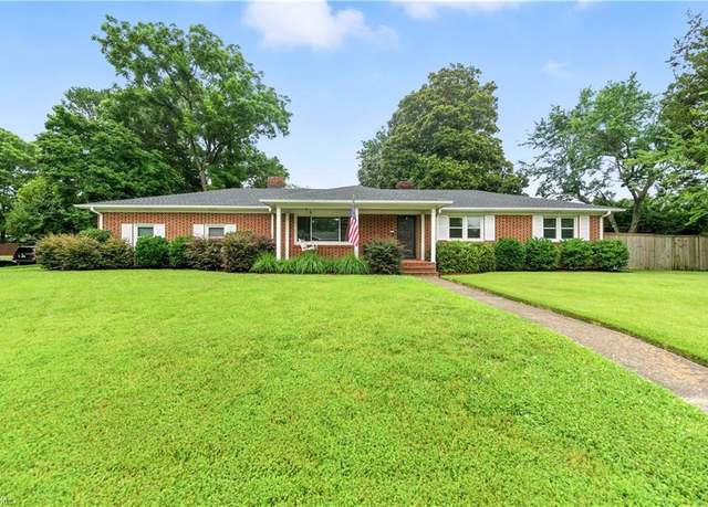 Property at 700 Edwin Dr, Virginia Beach, VA 23462, 3 beds, 2 baths