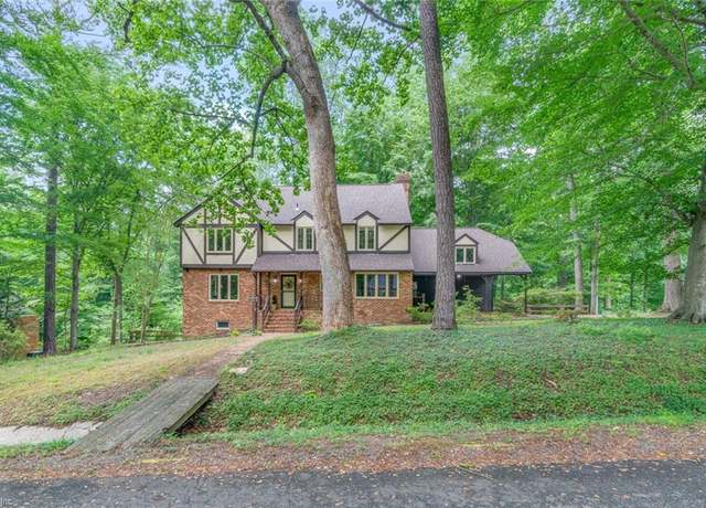 Property at 117 Little John Rd, Williamsburg, VA 23185, 6 beds, 4 baths