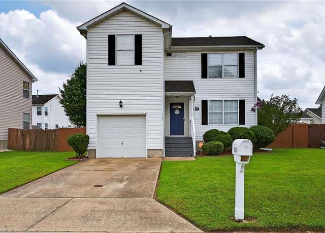 Property at 807 Rilee Dr, Suffolk, VA 23434, 4 beds, 2.5 baths