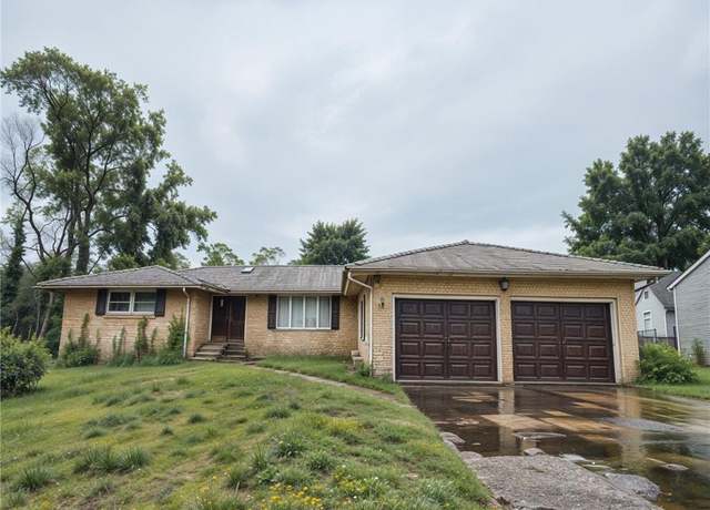 Property at 225 Telford Dr, Newport News, VA 23602, 3 beds, 2 baths