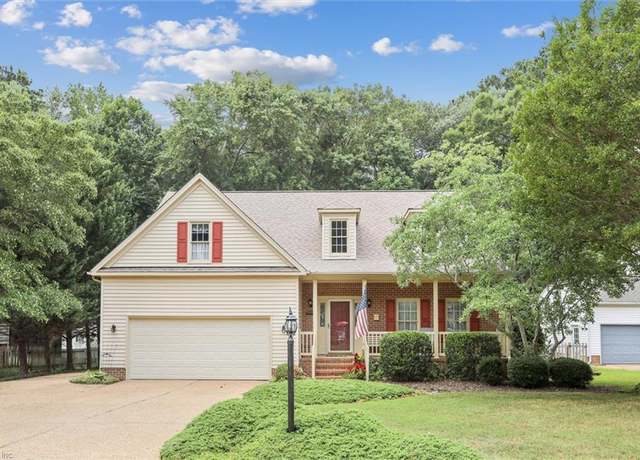Property at 221 Charleston Pl, Williamsburg, VA 23185, 4 beds, 2.5 baths