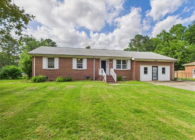 Property at 312 Gallbush Rd, Chesapeake, VA 23322, 4 beds, 2 baths