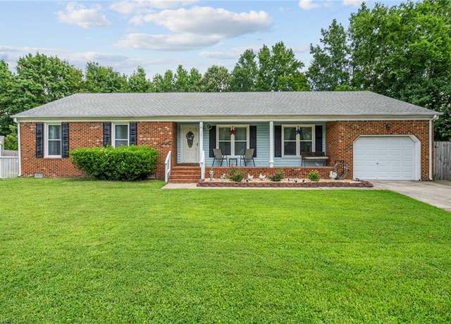 Property at 701 Merle Ct, Chesapeake, VA 23322, 4 beds, 2 baths