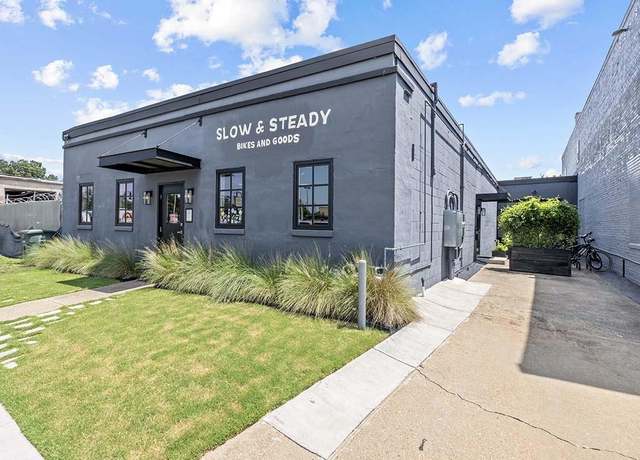 Property at 2406 Colley Ave, Norfolk, VA 23517, 2 beds, 3 baths