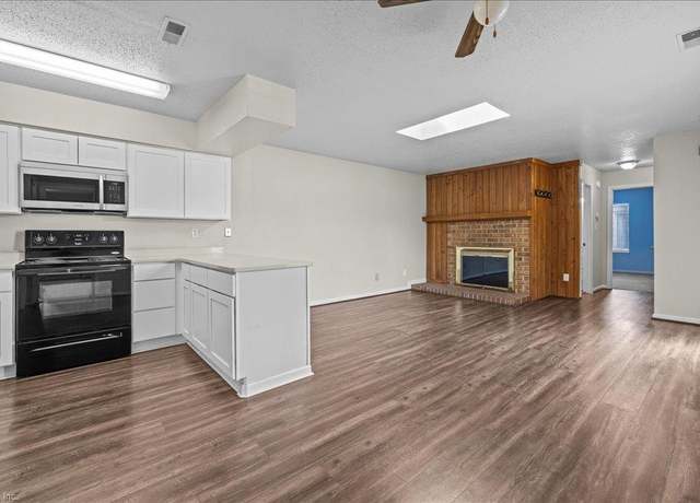 Property at 1150 Ocean Pebbles Way, Virginia Beach, VA 23451, 2 beds, 2 baths