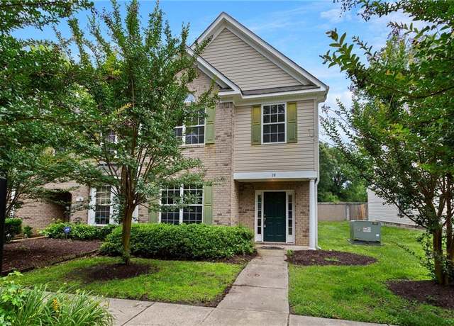 Property at 10 Musket Ln, Hampton, VA 23666, 4 beds, 3.5 baths