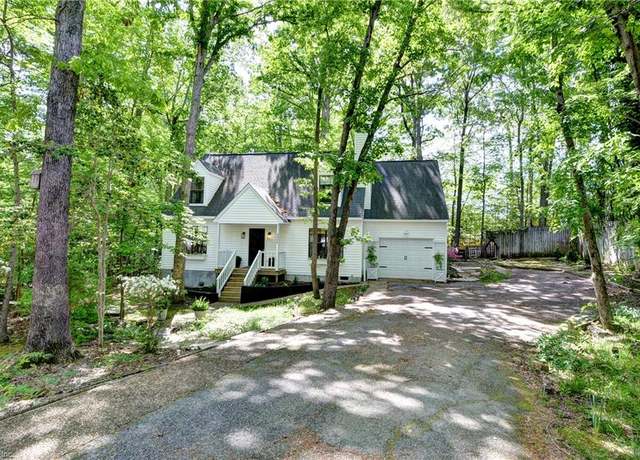 Property at 3336 Lancaster Ln, Williamsburg, VA 23188, 4 beds, 2 baths