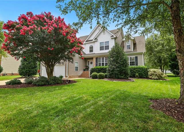 Property at 1876 Chelsea Green Dr, Virginia Beach, VA 23456, 5 beds, 3 baths