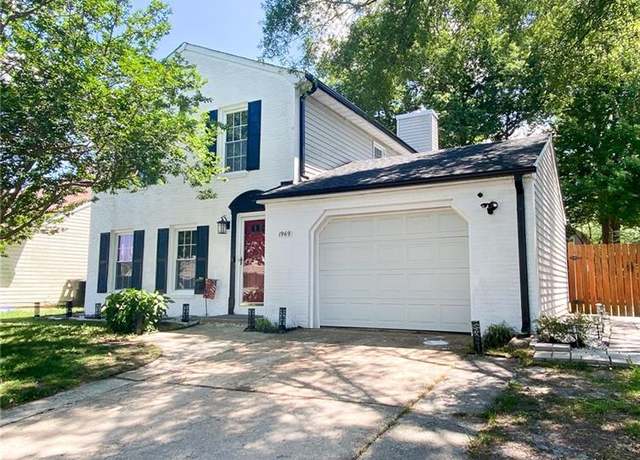 Property at 1969 Stillwood Ln, Virginia Beach, VA 23456, 3 beds, 2.5 baths