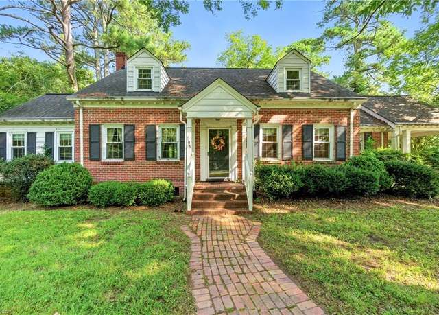 Property at 106 Edgewood Ave, Suffolk, VA 23434, 3 beds, 2 baths