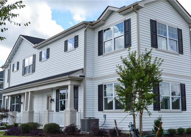 Property at 5011 Hawkins Mill Way, Virginia Beach, VA 23455, 2 beds, 2.5 baths