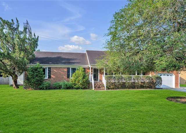 Property at 1009 Cronin Ct, Chesapeake, VA 23322, 5 beds, 3.5 baths