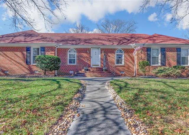 Property at 3968 Long Point Blvd, Portsmouth, VA 23703, 3 beds, 2 baths