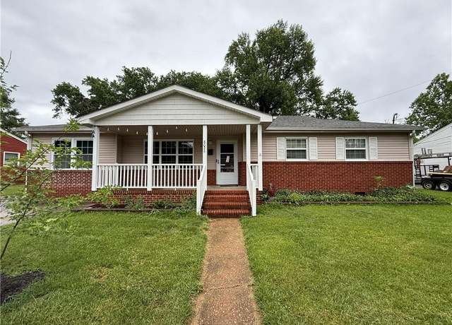 Property at 8026 Wedgewood Dr, Norfolk, VA 23518, 4 beds, 2 baths