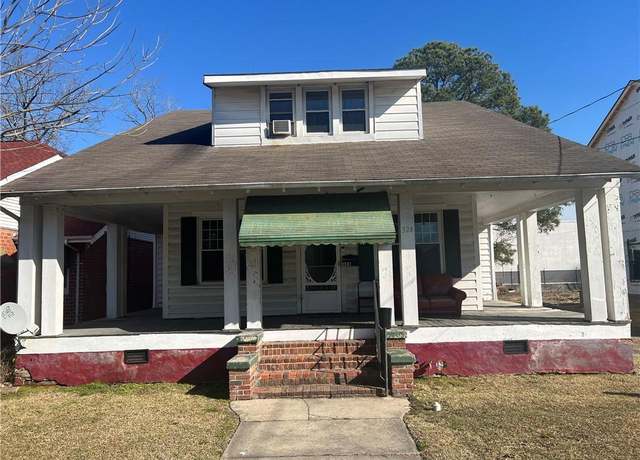Property at 324 Cedar St, Suffolk, VA 23434, 4 beds, 2 baths