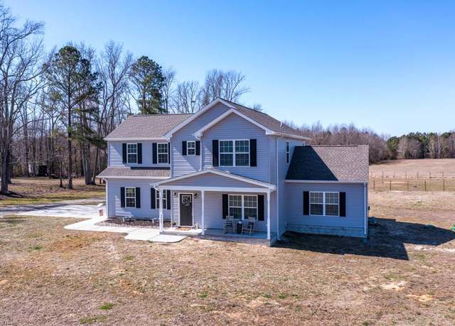 Property at 3085 Carolina Rd, Suffolk, VA 23434, 5 beds, 3.5 baths