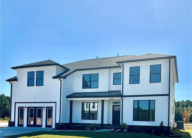 Property at 1252 Sebastian Ct, Chesapeake, VA 23322, 5 beds, 3 baths