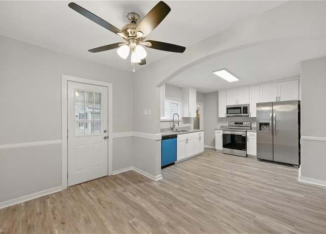 Property at 738 Vermont Ave, Portsmouth, VA 23707, 2 beds, 2 baths