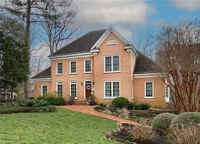 Property at 22 Paula Maria Dr, Newport News, VA 23606, 5 beds, 4 baths