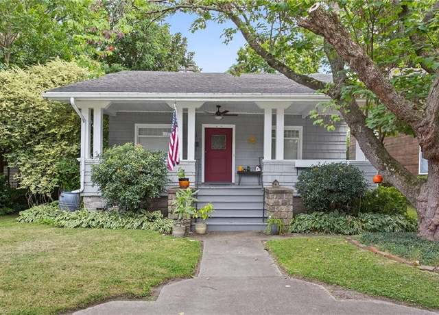 Property at 261 E 40th St, Norfolk, VA 23504, 2 beds, 1 bath