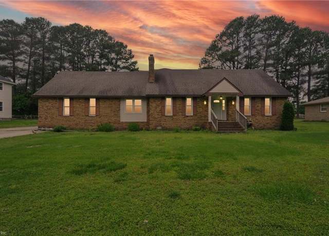 Property at 1237 Peachtree Dr, Suffolk, VA 23434, 4 beds, 2.5 baths