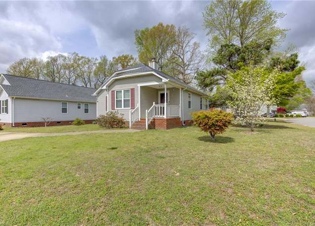 Property at 235 Abingdon Cir, Suffolk, VA 23434, 3 beds, 2 baths