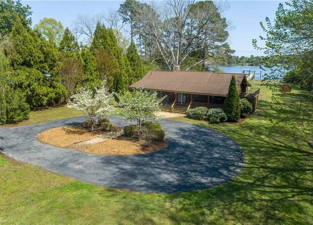 Property at 8389 Azalea Bush Ln, Gloucester, VA 23061, 3 beds, 3.5 baths