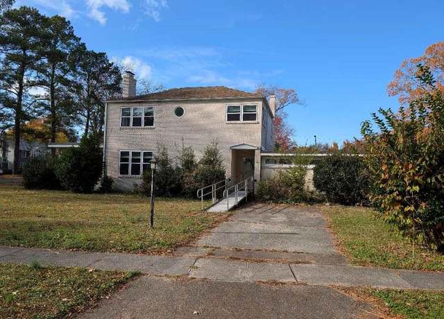 Property at 41 Rivermont Dr, Newport News, VA 23601, 4 beds, 2 baths