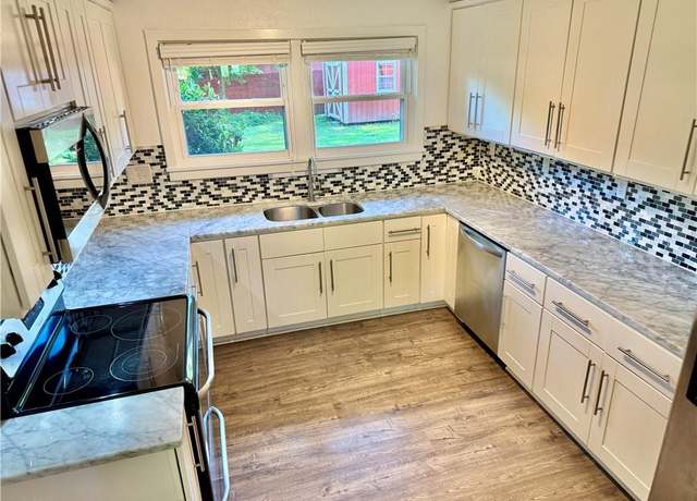 Property at 613 N Shore Rd, Norfolk, VA 23505, 3 beds, 2 baths