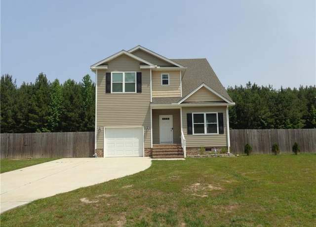 Property at 125 Landview Ln, Franklin, VA 23851, 4 beds, 2.5 baths