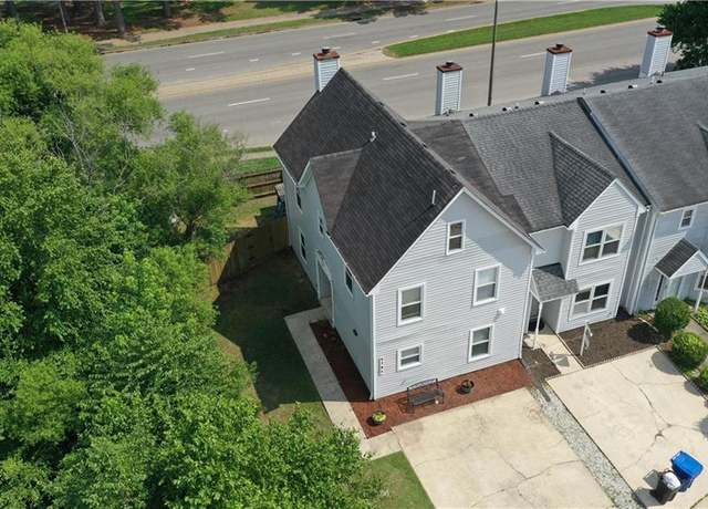 Property at 4701 Padma Ct, Virginia Beach, VA 23462, 3 beds, 2.5 baths