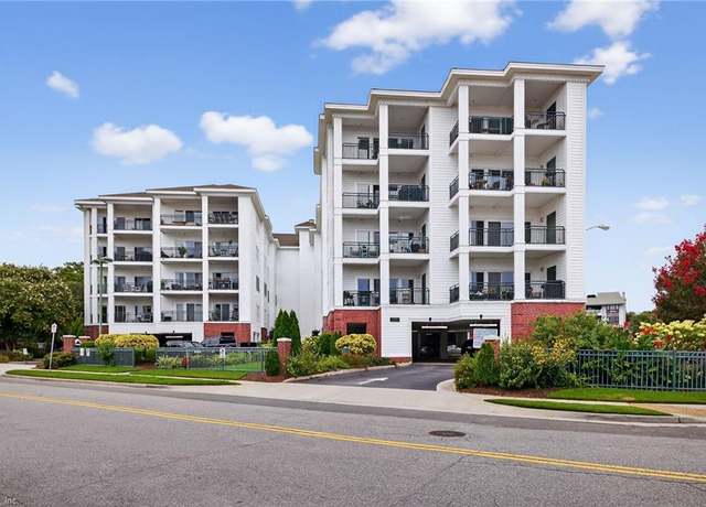 Property at 2140 Vista Cir #401, Virginia Beach, VA 23451, 3 beds, 2.5 baths