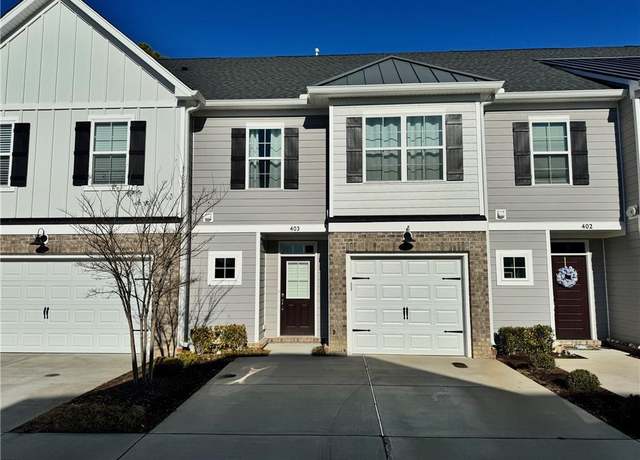 Property at 5305 Sports Club Run #403, Suffolk, VA 23435, 3 beds, 2.5 baths