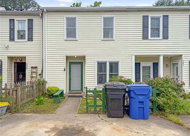 Property at 345 Hutton Cir, Virginia Beach, VA 23454, 2 beds, 1.5 baths