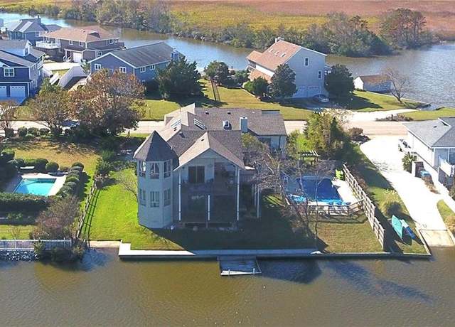 Property at 2836 Wood Duck Dr, Virginia Beach, VA 23456, 6 beds, 5.5 baths