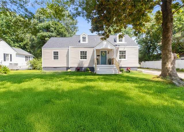 Property at 111 Huber Rd, Newport News, VA 23601, 4 beds, 3 baths