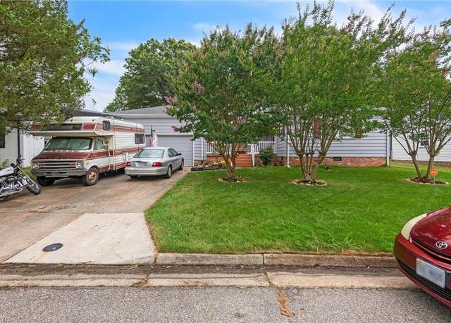 Property at 219 Saddler Dr, Newport News, VA 23608, 3 beds, 2 baths