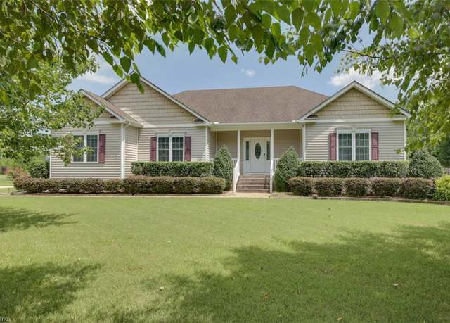 Property at 112 Fox Ln, Moyock, NC 27958, 4 beds, 2.5 baths