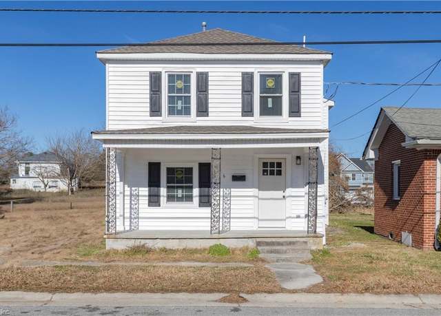 Property at 626 Brook Ave, Suffolk, VA 23434, 4 beds, 3 baths