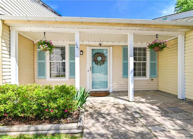 Property at 443 Peregrine St, Virginia Beach, VA 23462, 2 beds, 1 bath