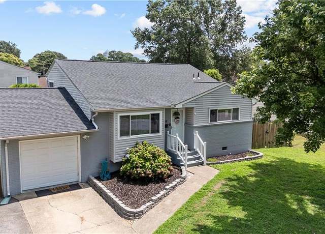 Property at 560 Sandburg St, Virginia Beach, VA 23462, 4 beds, 2 baths