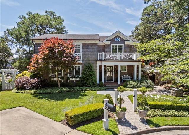 Property at 7100 Holly Rd, Virginia Beach, VA 23451, 5 beds, 3.5 baths