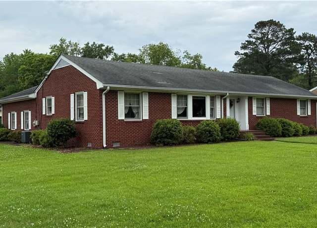 Property at 5208 Askew Rd, Chesapeake, VA 23321, 3 beds, 2 baths
