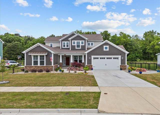 Property at 3029 Kingsfield Dr, Virginia Beach, VA 23456, 5 beds, 3.5 baths
